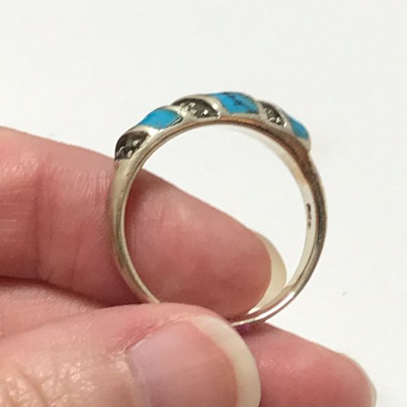 Turquoise and Marcasite Silver ring, Size 9 - Picture 6 of 7